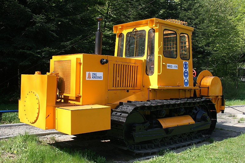 a 033